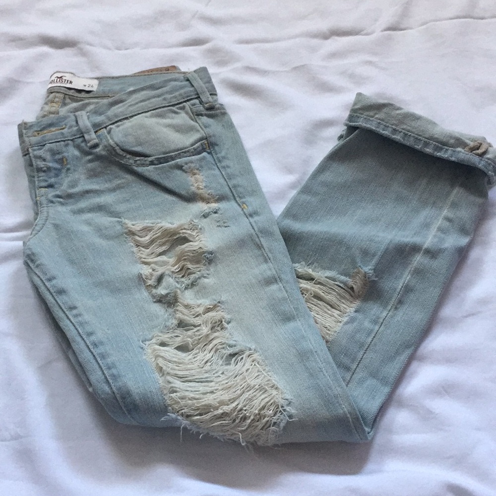 Hollister Demin